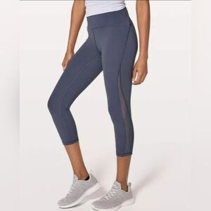 LULULEMON Train Times 7/8 Pant*25"/ Shadow Blue/ Size: 8 / Mesh Side Detail